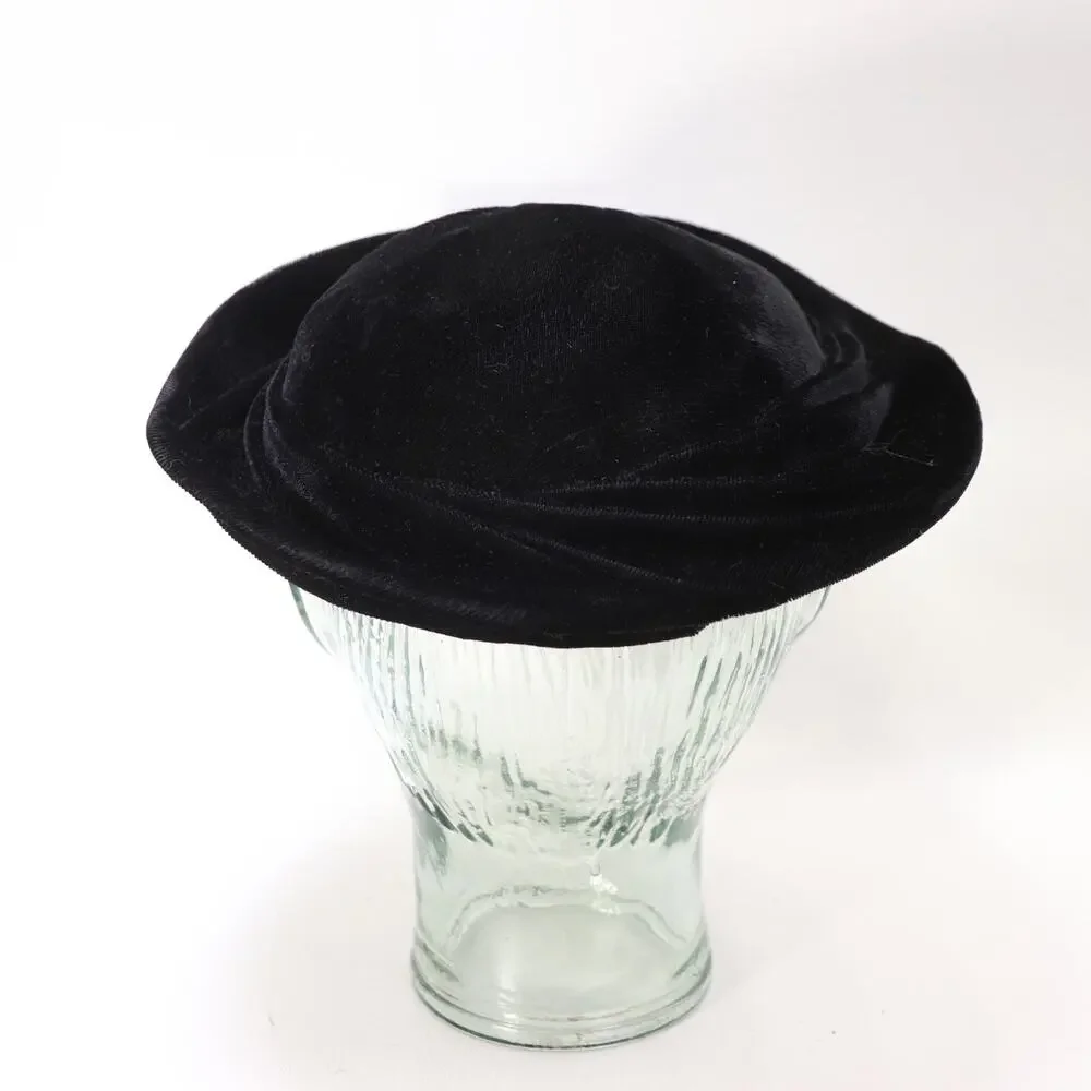 Vintage 50s Hat Cap Women M L Black Velvet Pleated Offset Saucer Evening Formal